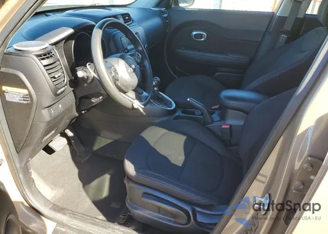 2016 Kia Soul z USA, uszkodzony, nr VIN KNDJN2A28G7299997
